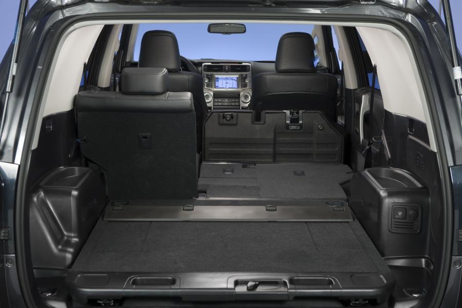  Toyota 4Runner Limited 2010 года  (фото 11 из 48)
